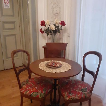 B&B Miseria E Nobilta' Νάπολη Εξωτερικό φωτογραφία